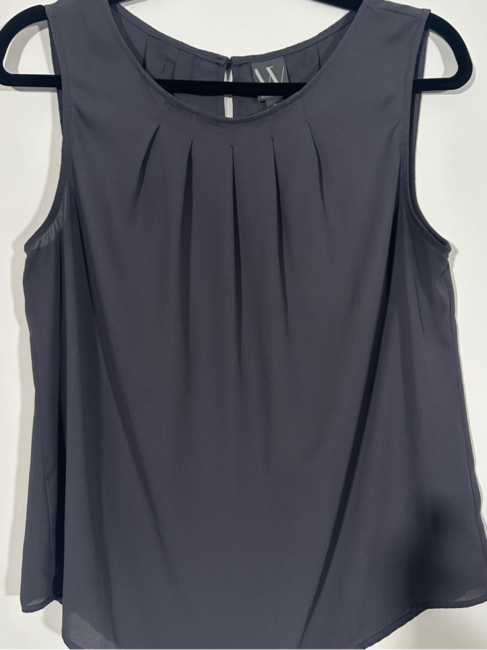Worthington Gray Sleeveless Pleated Blouse Women’s M Career Office Shell Top